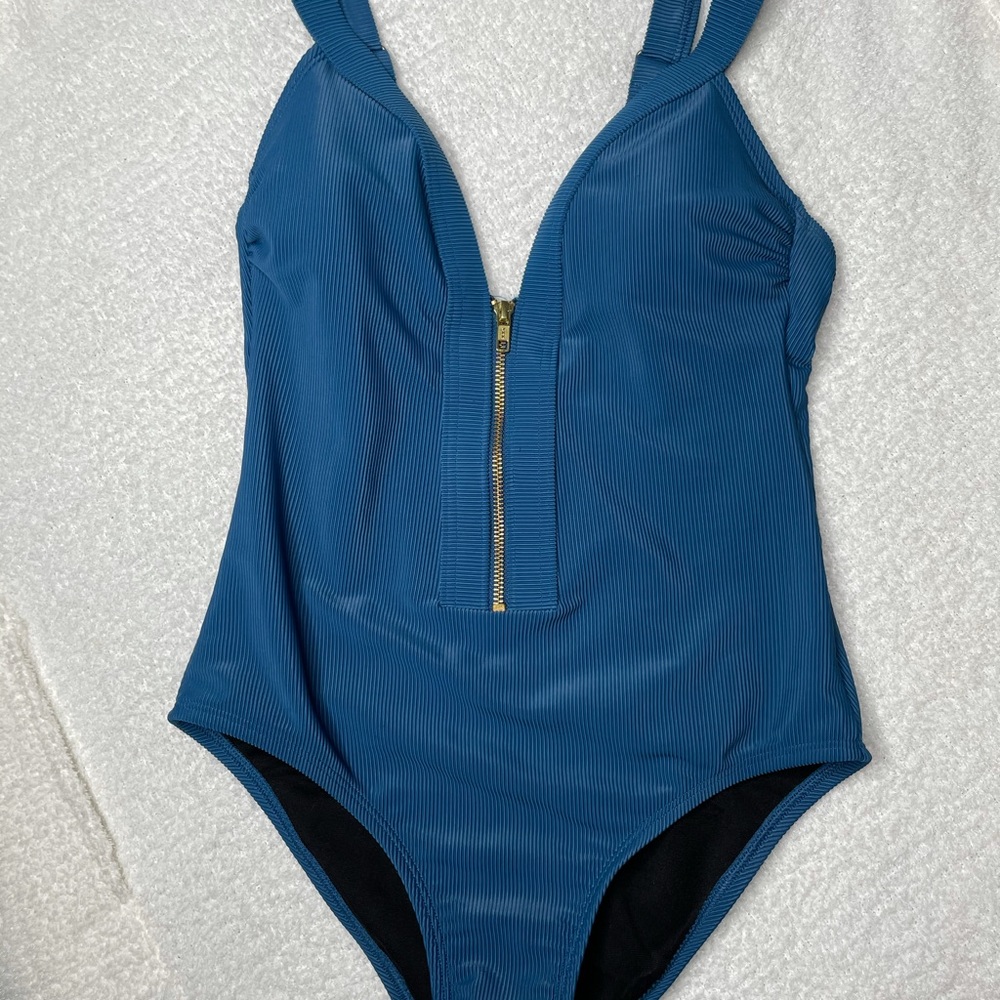 Women’s Bathing Suit
